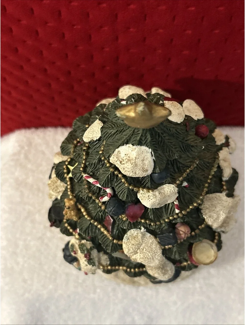 Christmas Tree Cottage Opens To Elves Making Toys